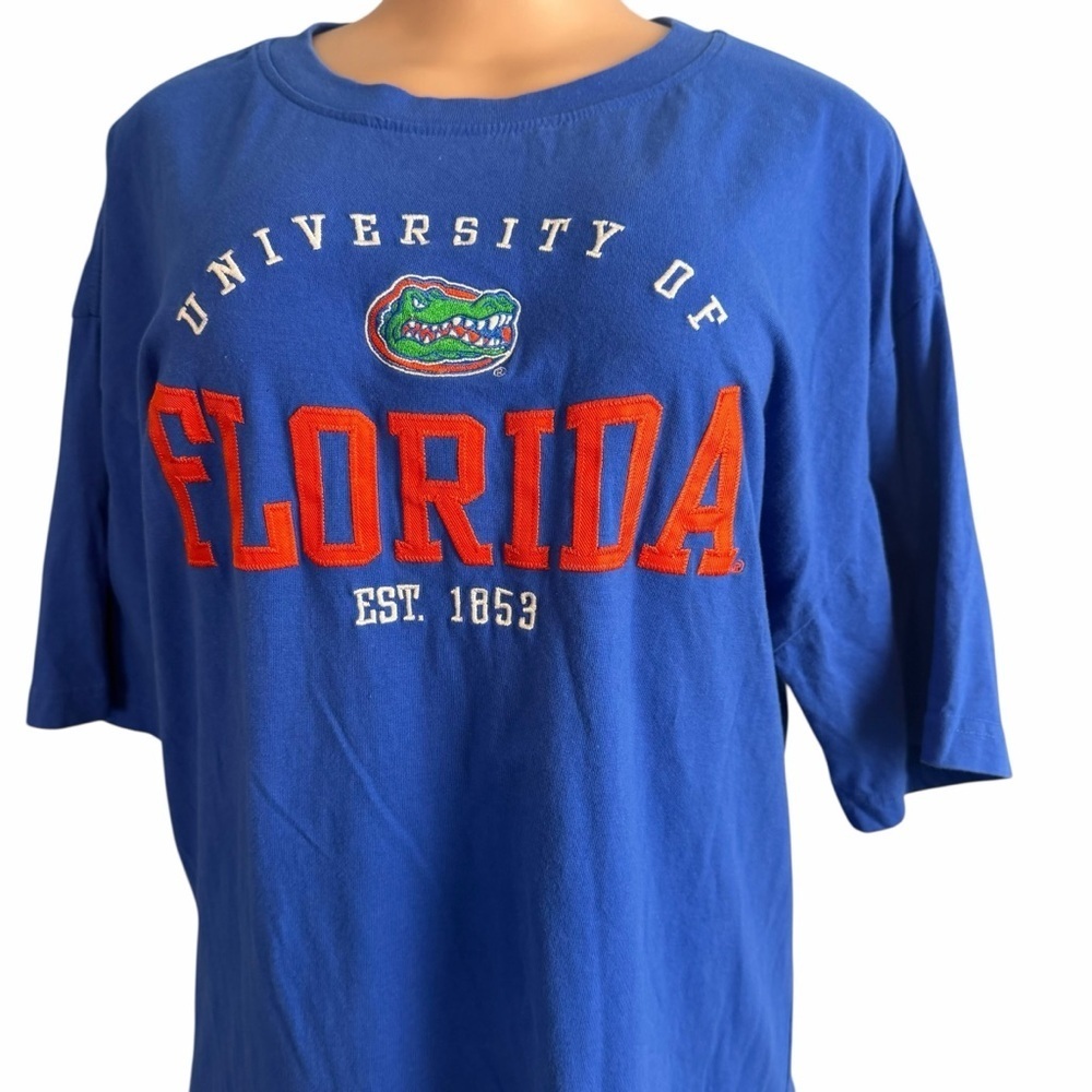 University of Florida Gators UF Blue T-Shirt - Picture 4 of 9